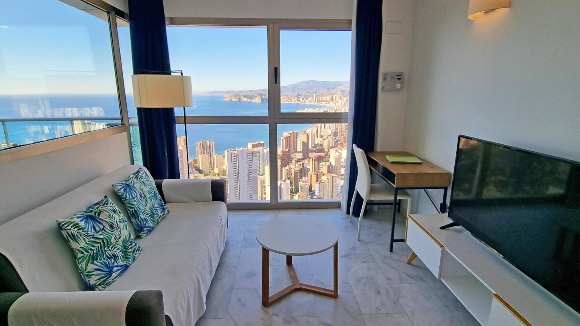 Highrise Apartment With Private Terrace & Sea Views - 34Th Floor Μπένιντορμ Εξωτερικό φωτογραφία