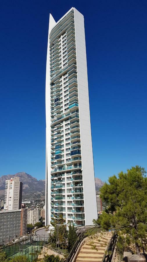 Highrise Apartment With Private Terrace & Sea Views - 34Th Floor Μπένιντορμ Εξωτερικό φωτογραφία